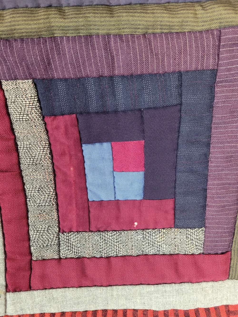 Artisanal Multicolor Log Cabin Quilt - Deep Navy, Burgundy & Olive Accents